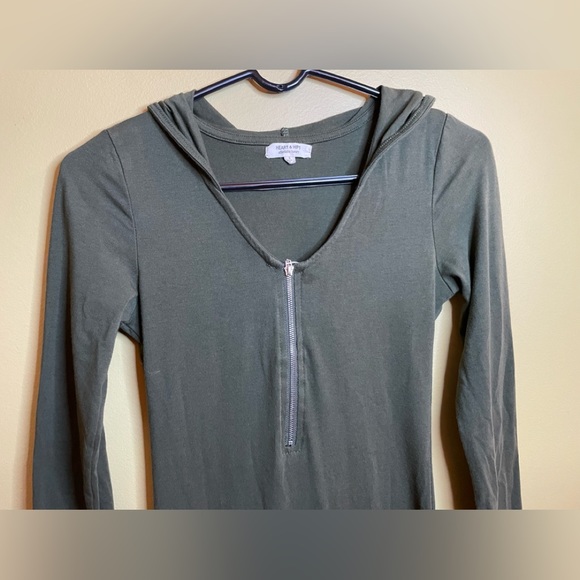 Hearts & Hips Affordable Luxury T-Shirt Hoodie Dress - S - Picture 2 of 6